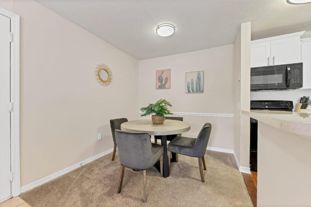 Designed 2Br With Balcony Pool And Gym Bradenton Exterior foto